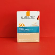 Anthelios UV AIR Ultra színezett szérum SPF50+ 50ml