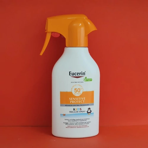 Eucerin Sun Sensitive Protect FF50+ spray gyermek 250ml