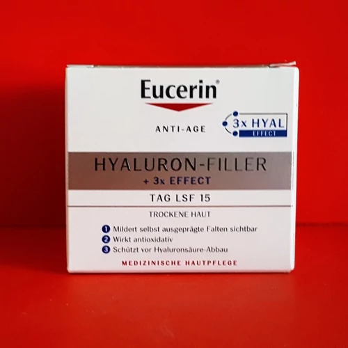 Eucerin Hyaluron-Filler Ráncfeltöltő nappali arckrém száraz bőrre 50ml